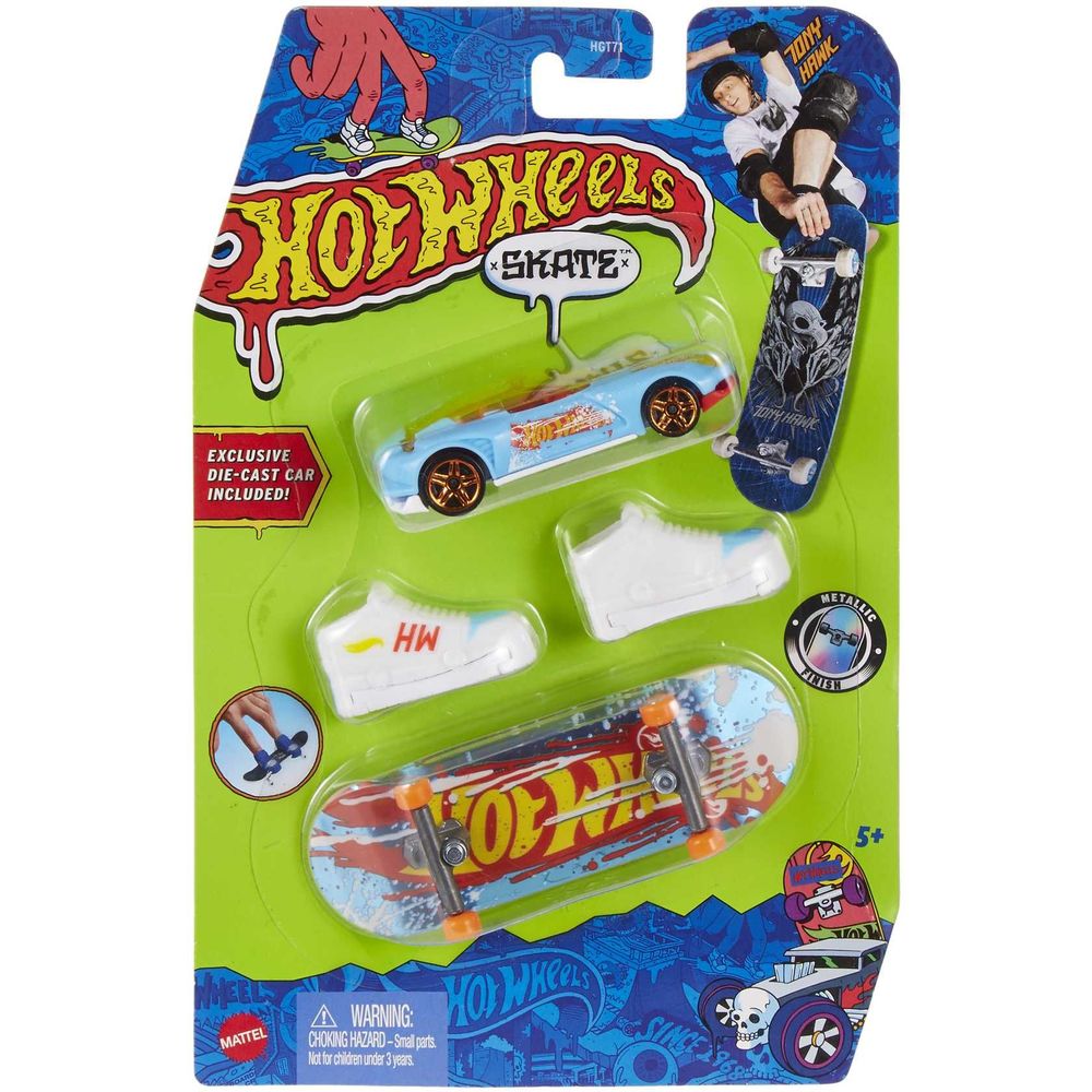 Hot Wheels Skates Fingerboard with Diecast Model Car HGT76