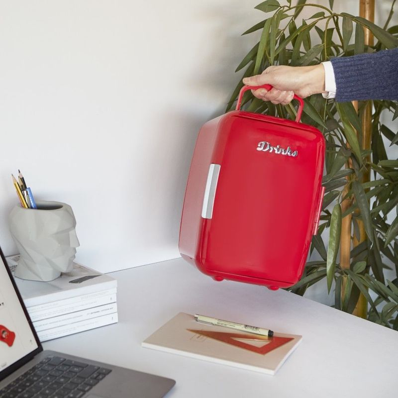 Balvi Red 220V-12V Drinks Fridge