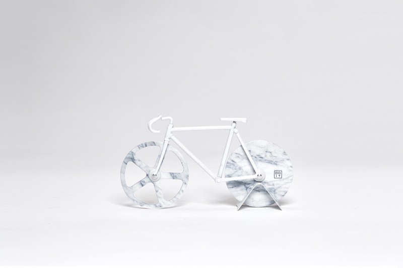 DOIY The Fixie Pizza Cutter White Marble