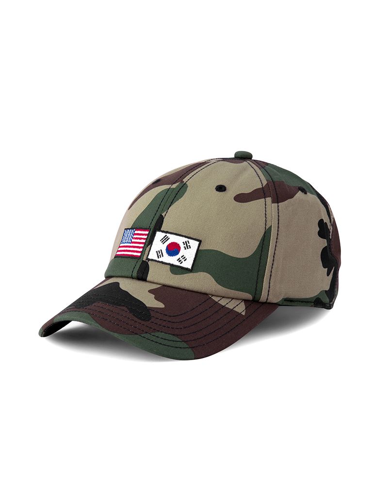 Cayler & Sons 9664 Curved Men's Cap Woodland Camo/White