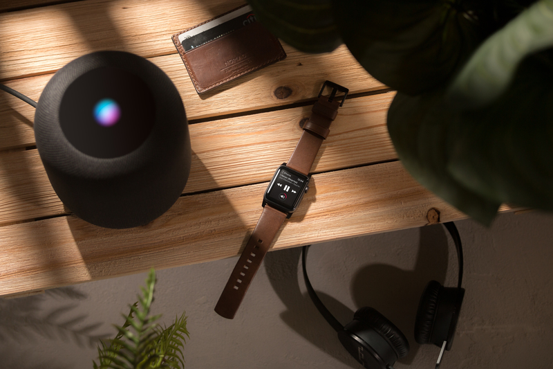 Nomad Modern Strap Rust Brown with Black Lugs for Apple Watch 42mm (Compatible with Apple Watch 42/44/45mm)
